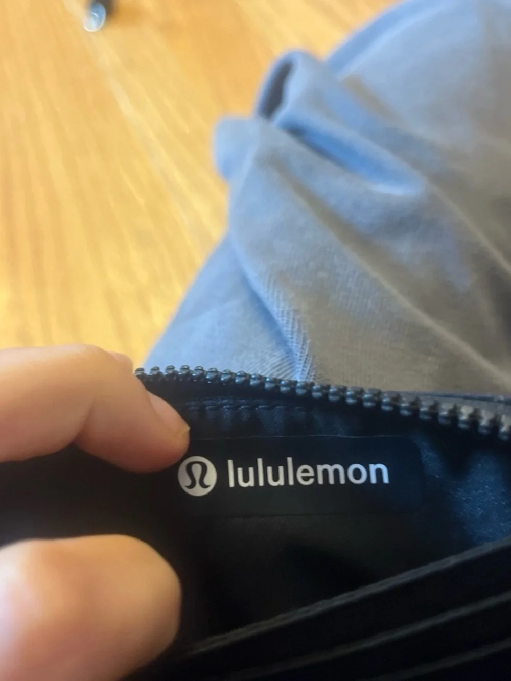 Lululemon wallet